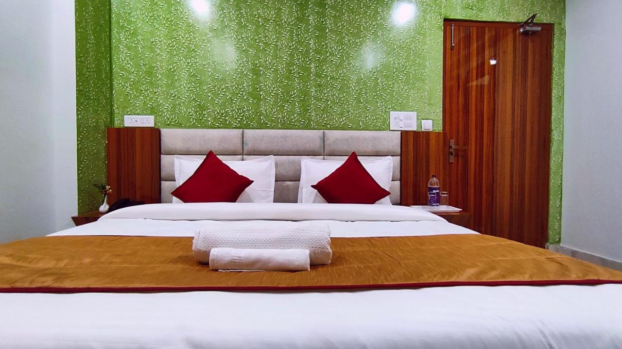 Spring Sky Haridwar By Shrigo Hotels Bagian luar foto